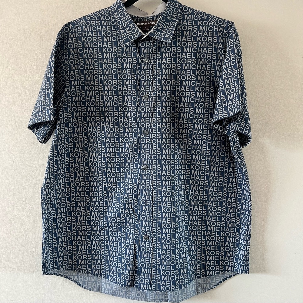 Michael Kors Classic Fit‎ Button Down Monogram Short-Sleeve Shirt